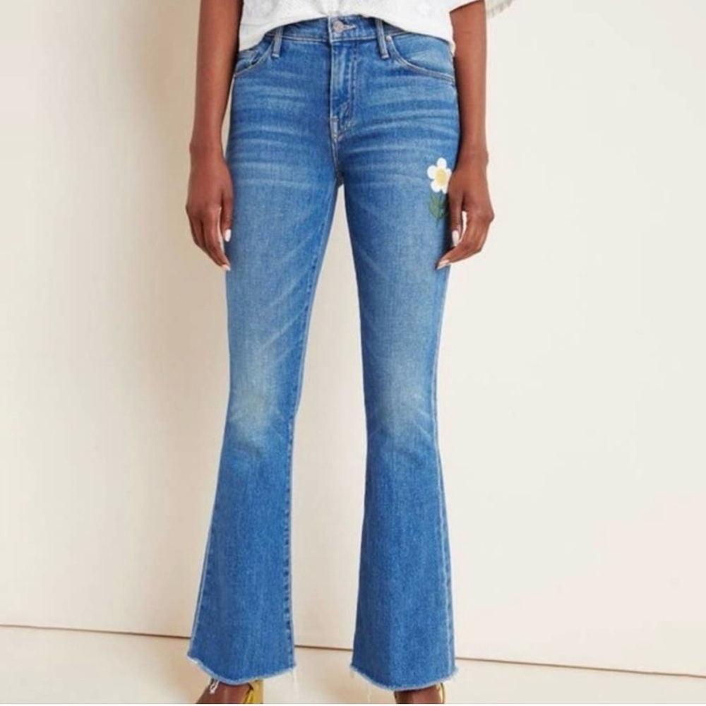 MOTHER The Weekender Fray Jean In Gold Rush Sz 28 Floral Embroidered Boho Flare